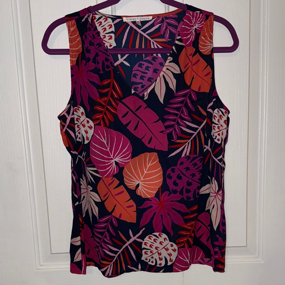 💰Violet + Claire Tropical Print Sleeveless Top